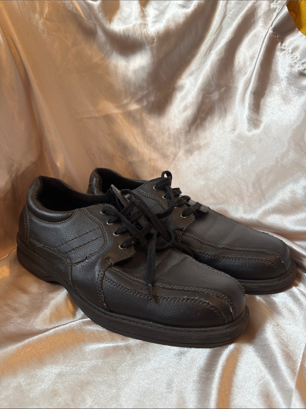 Men's Croft and Barrow Black Lace-Up Comfort Shoes. Bundle & Save!